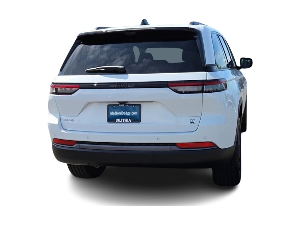 Thumbnail: 2026 Jeep Grand Cherokee - 5