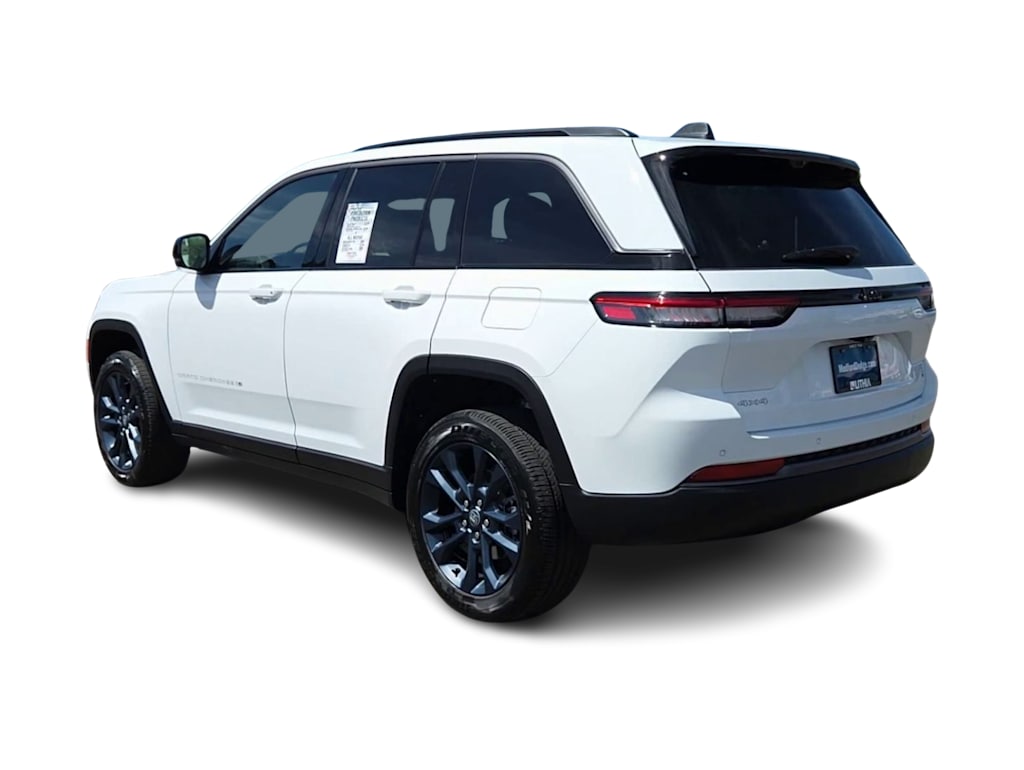 Thumbnail: 2026 Jeep Grand Cherokee - 4