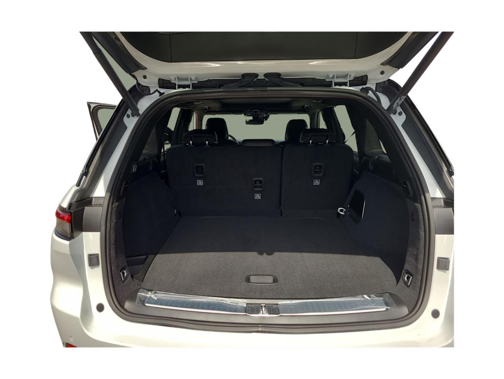 Thumbnail: 2025 Jeep Grand Cherokee - 16