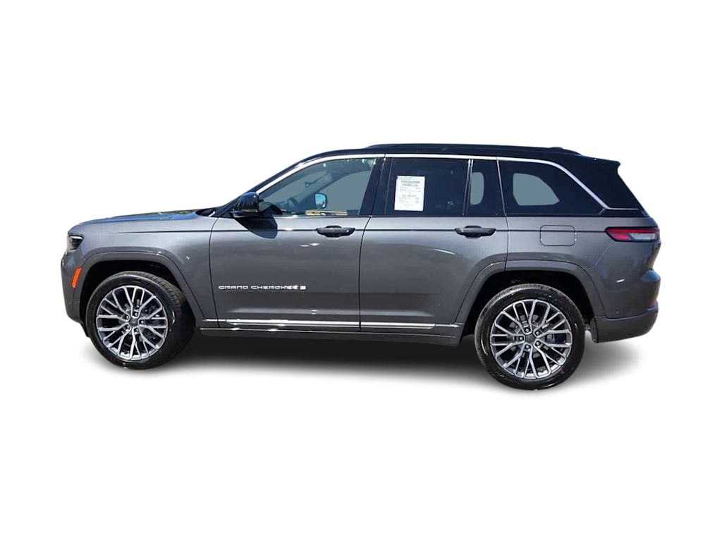 Thumbnail: 2026 Jeep Grand Cherokee - 3