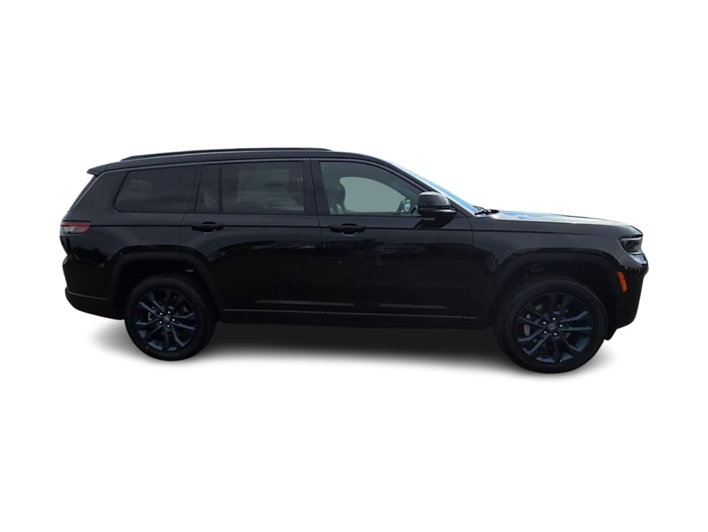 Thumbnail: 2026 Jeep Grand Cherokee L - 22