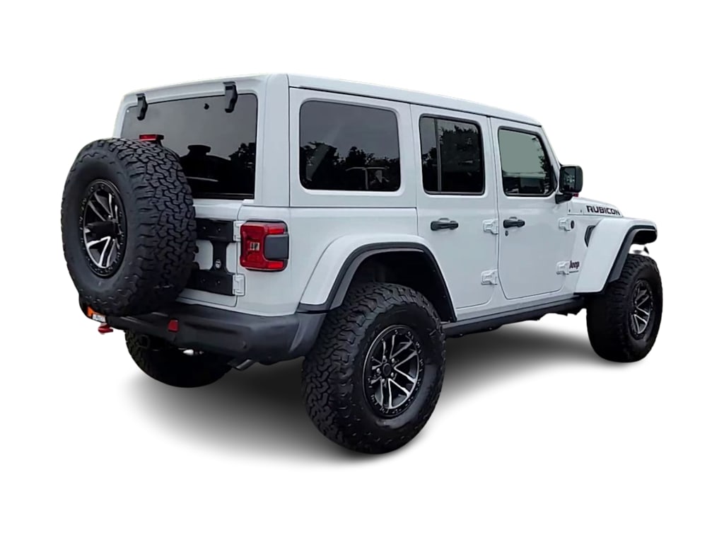 Thumbnail: 2025 Jeep Wrangler - 21
