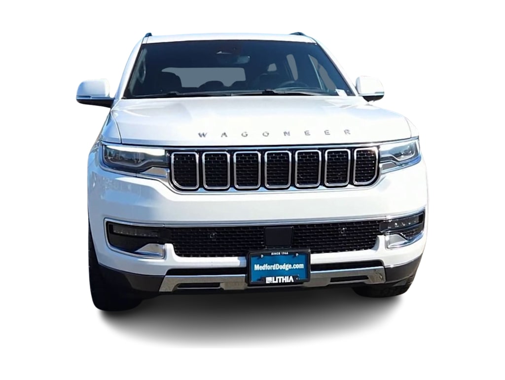 Thumbnail: 2022 Jeep Wagoneer - 6