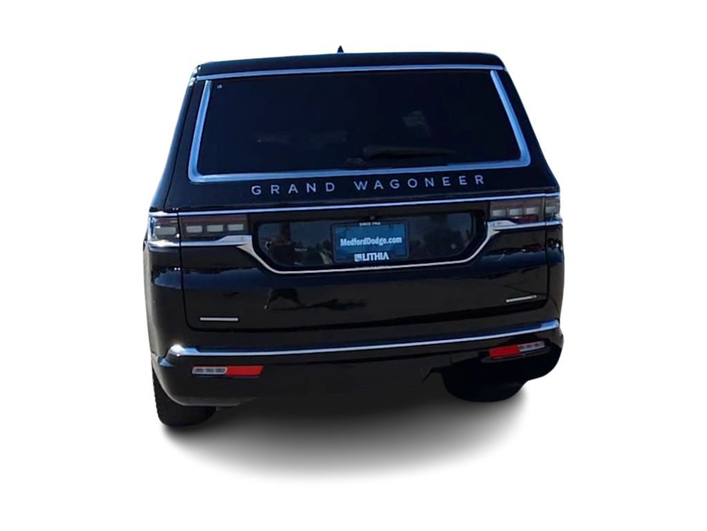 Thumbnail: 2022 Jeep Grand Wagoneer - 5