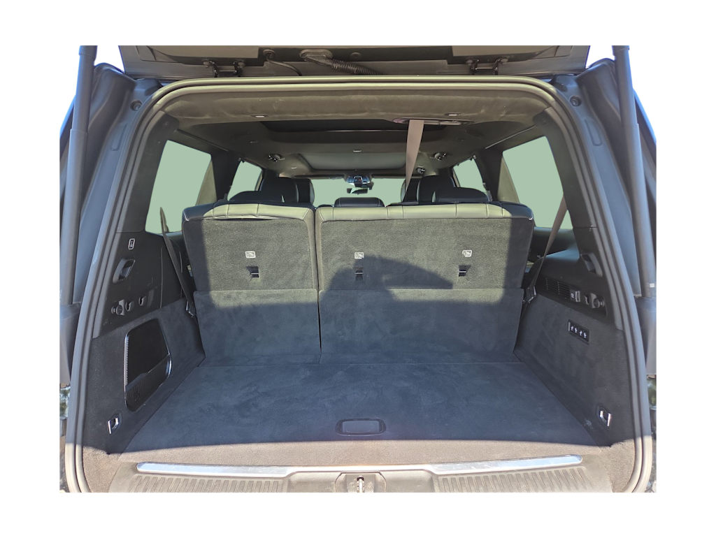 Thumbnail: 2022 Jeep Grand Wagoneer - 15