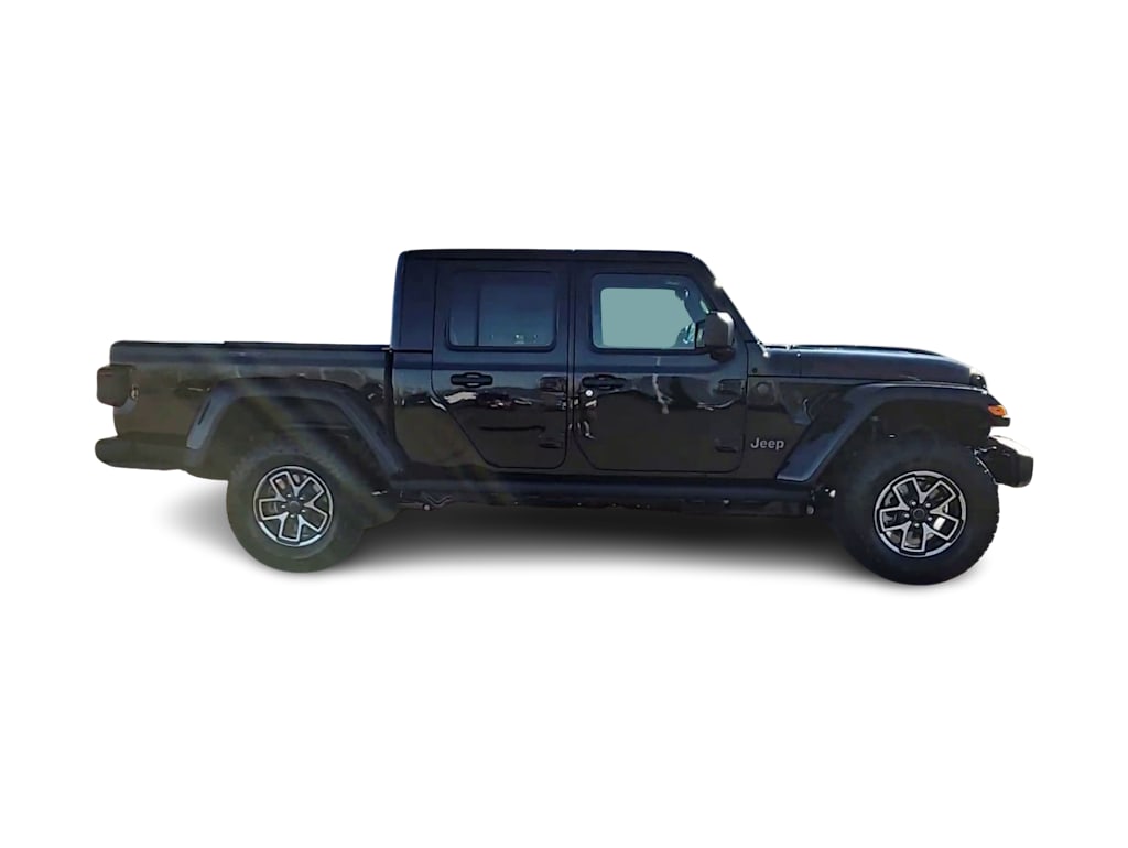 Thumbnail: 2026 Jeep Gladiator - 21