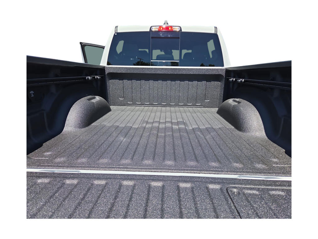 Thumbnail: 2026 RAM 1500 - 14