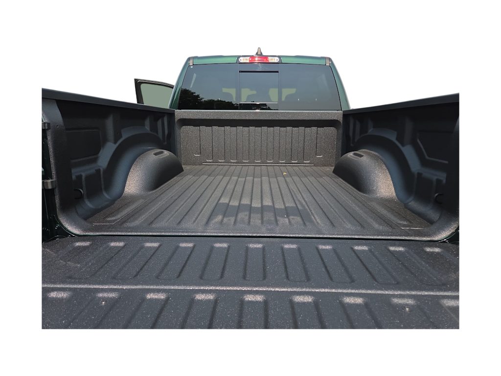 Thumbnail: 2026 RAM 1500 - 17