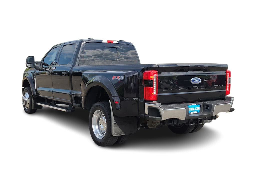 2024 Ford F-450 Lariat 24