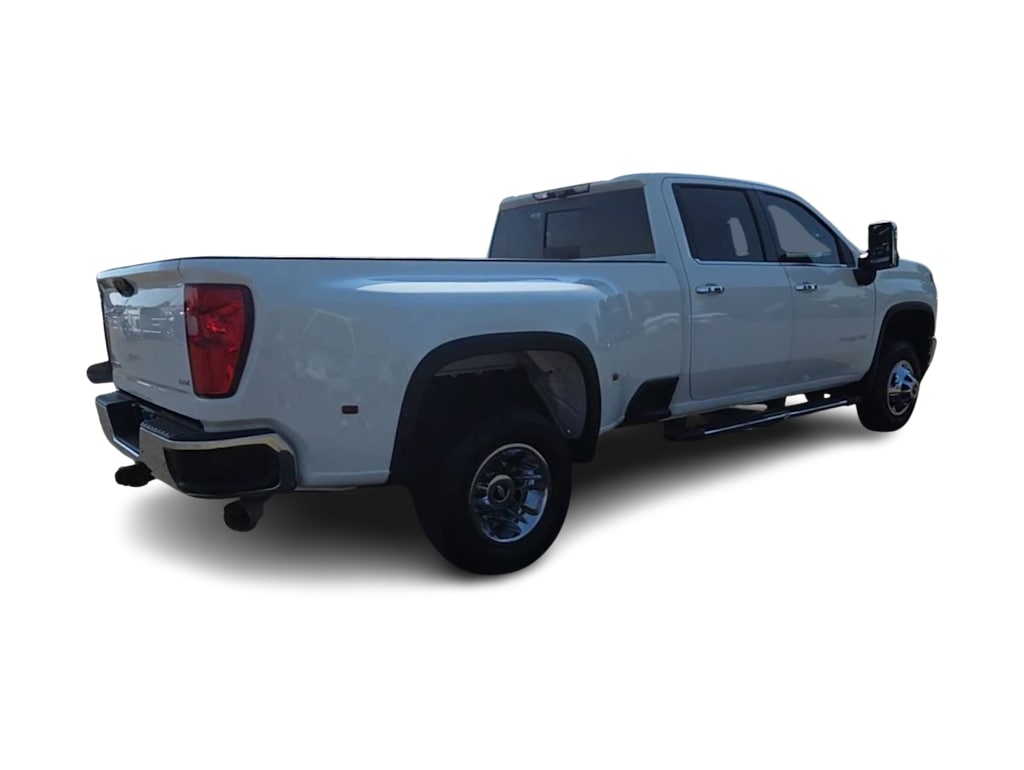 Thumbnail: 2021 Chevrolet Silverado 3500 - 19