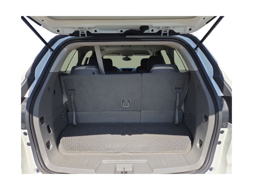 Thumbnail: 2015 Chevrolet Traverse - 16
