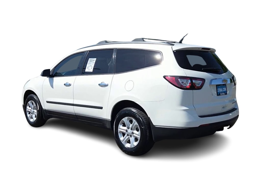Thumbnail: 2015 Chevrolet Traverse - 4