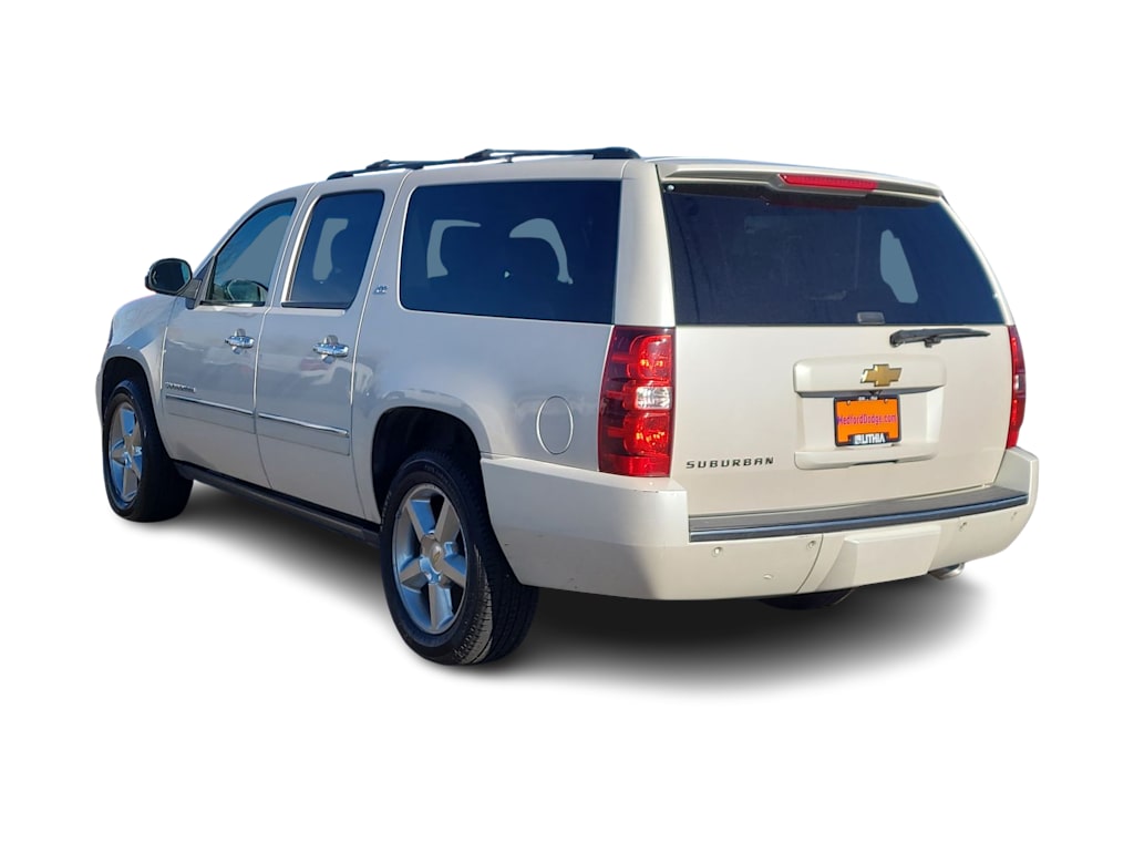 2013 Chevrolet Suburban 1500 LTZ 24