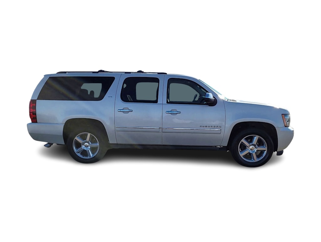 2013 Chevrolet Suburban 1500 LTZ 21