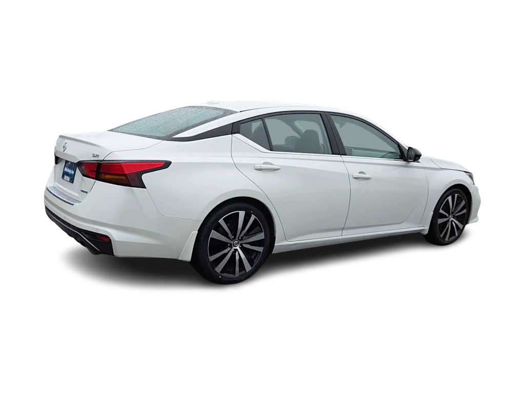 Thumbnail: 2022 Nissan Altima - 21