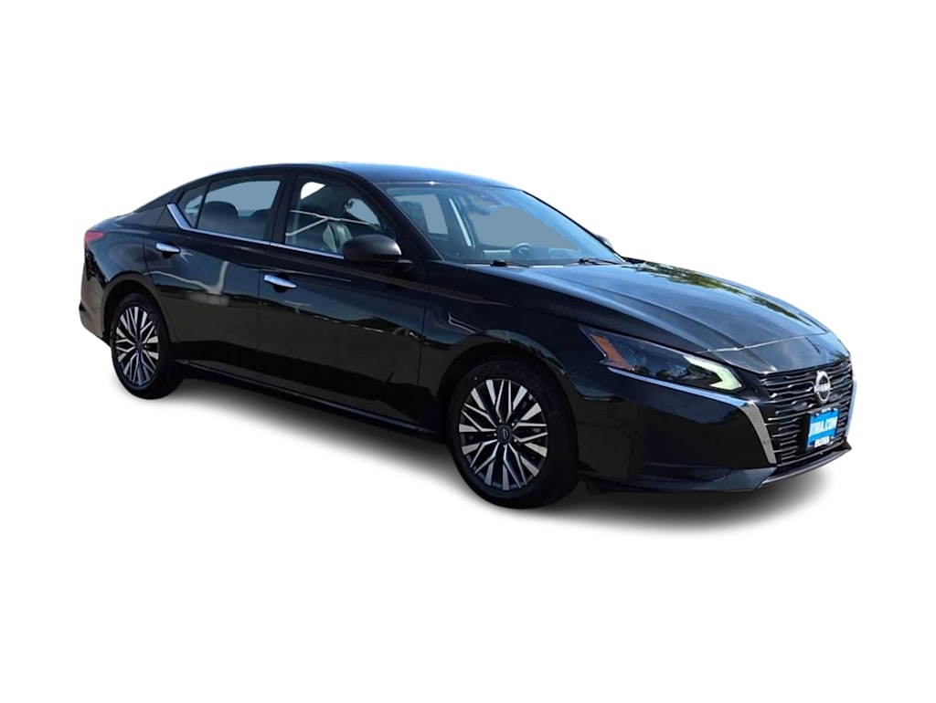 Thumbnail: 2025 Nissan Altima - 21