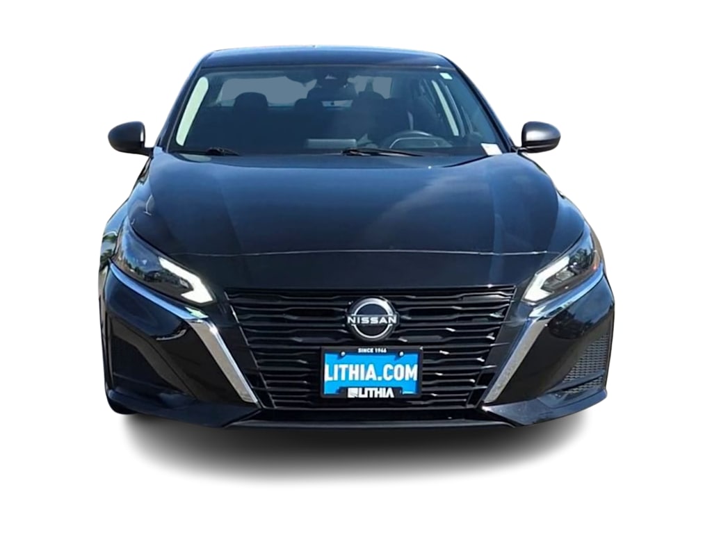Thumbnail: 2025 Nissan Altima - 6