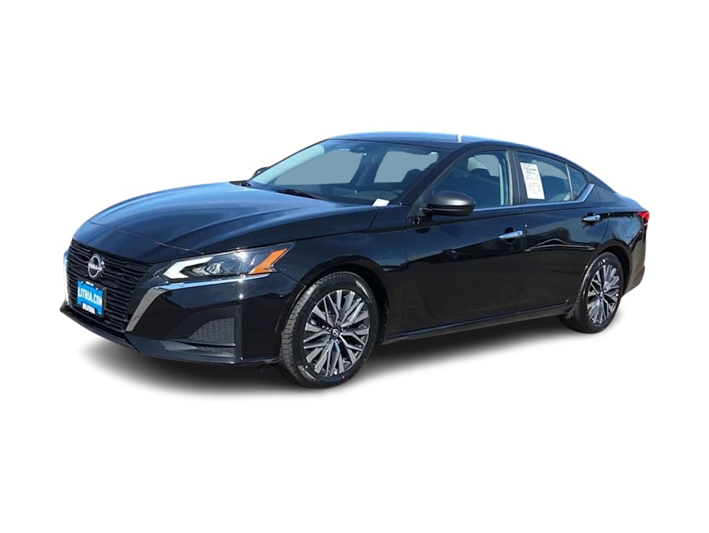 Thumbnail: 2025 Nissan Altima - 22