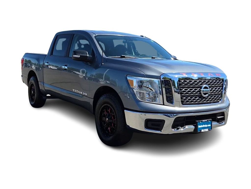 Thumbnail: 2018 Nissan Titan - 17