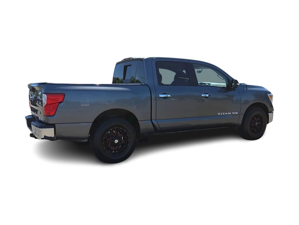 Thumbnail: 2018 Nissan Titan - 19