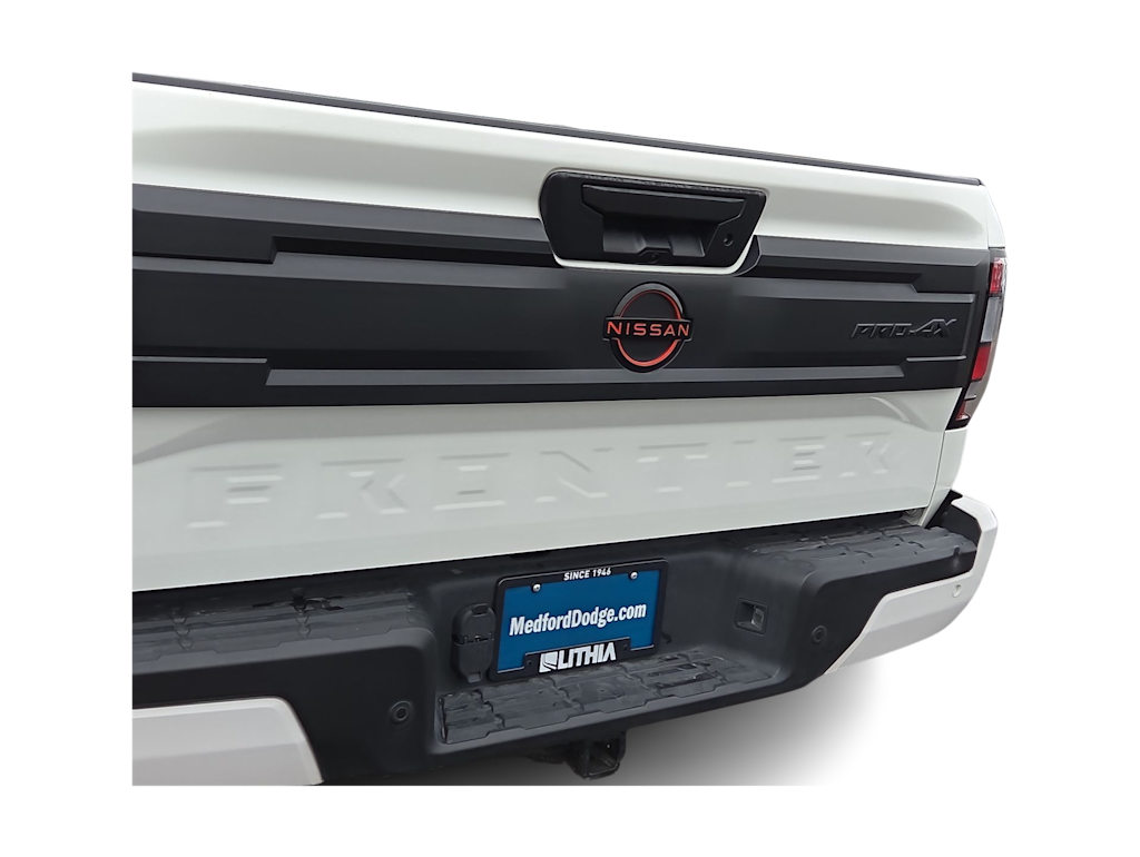 Thumbnail: 2025 Nissan Frontier - 27
