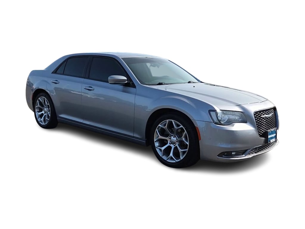 Thumbnail: 2018 Chrysler 300 - 18