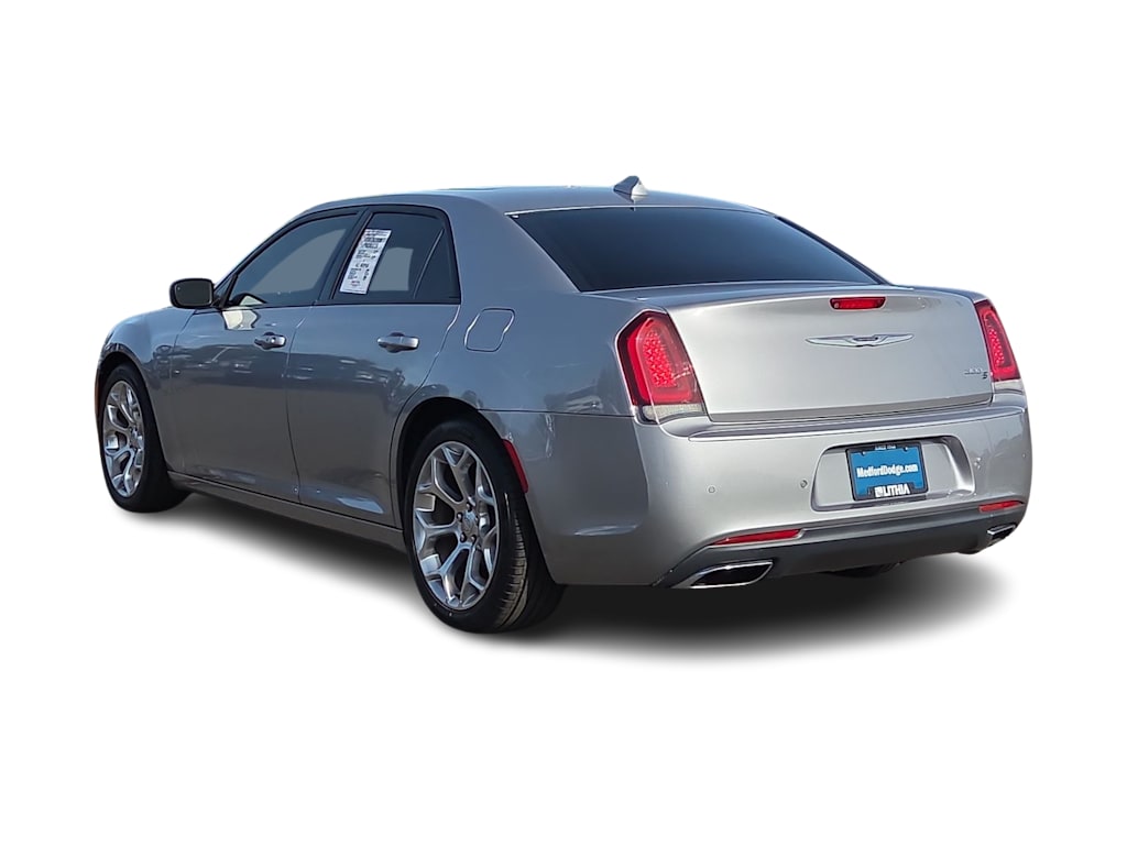 Thumbnail: 2018 Chrysler 300 - 24