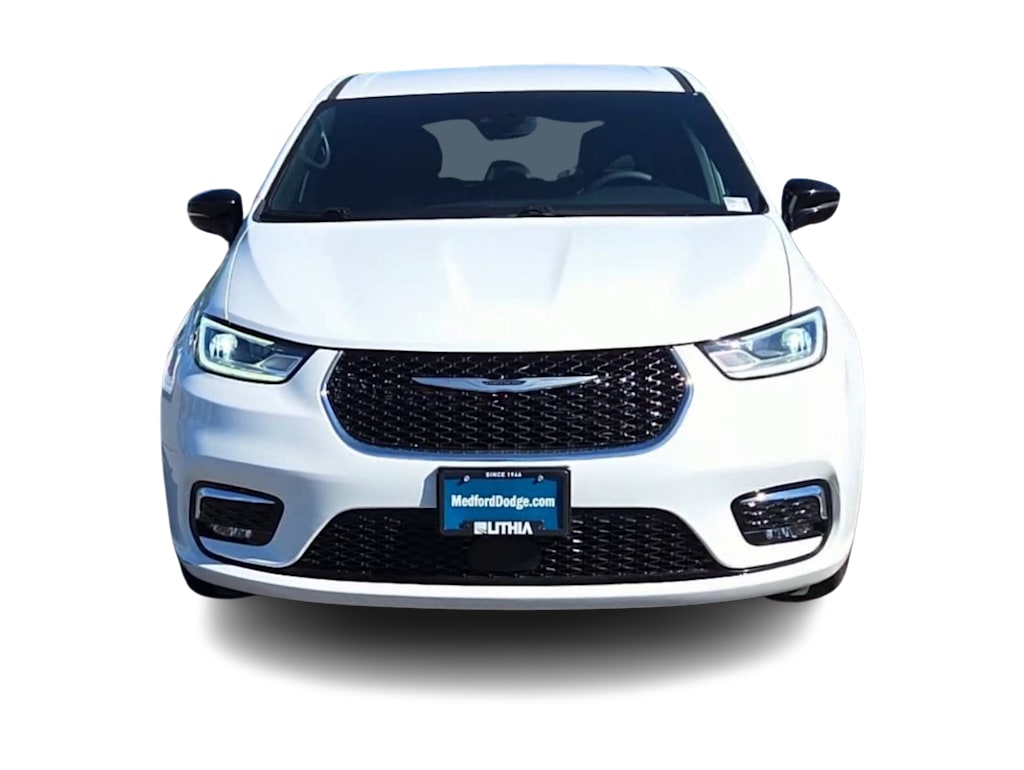 Thumbnail: 2025 Chrysler Pacifica - 6