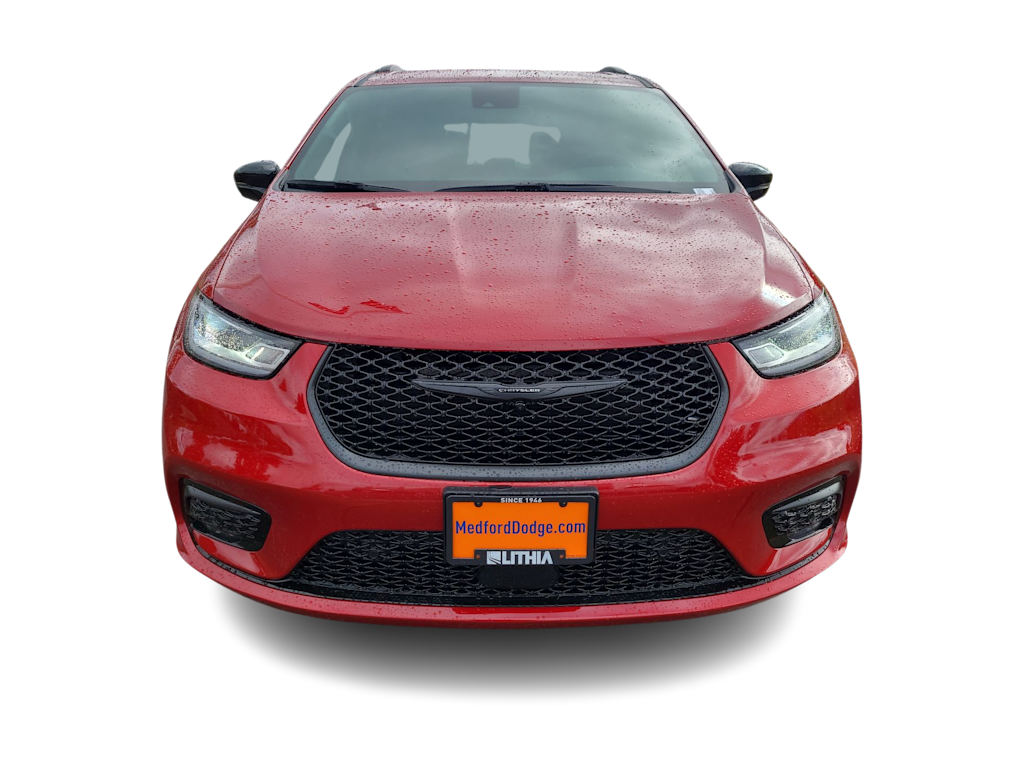 Thumbnail: 2026 Chrysler Pacifica - 6