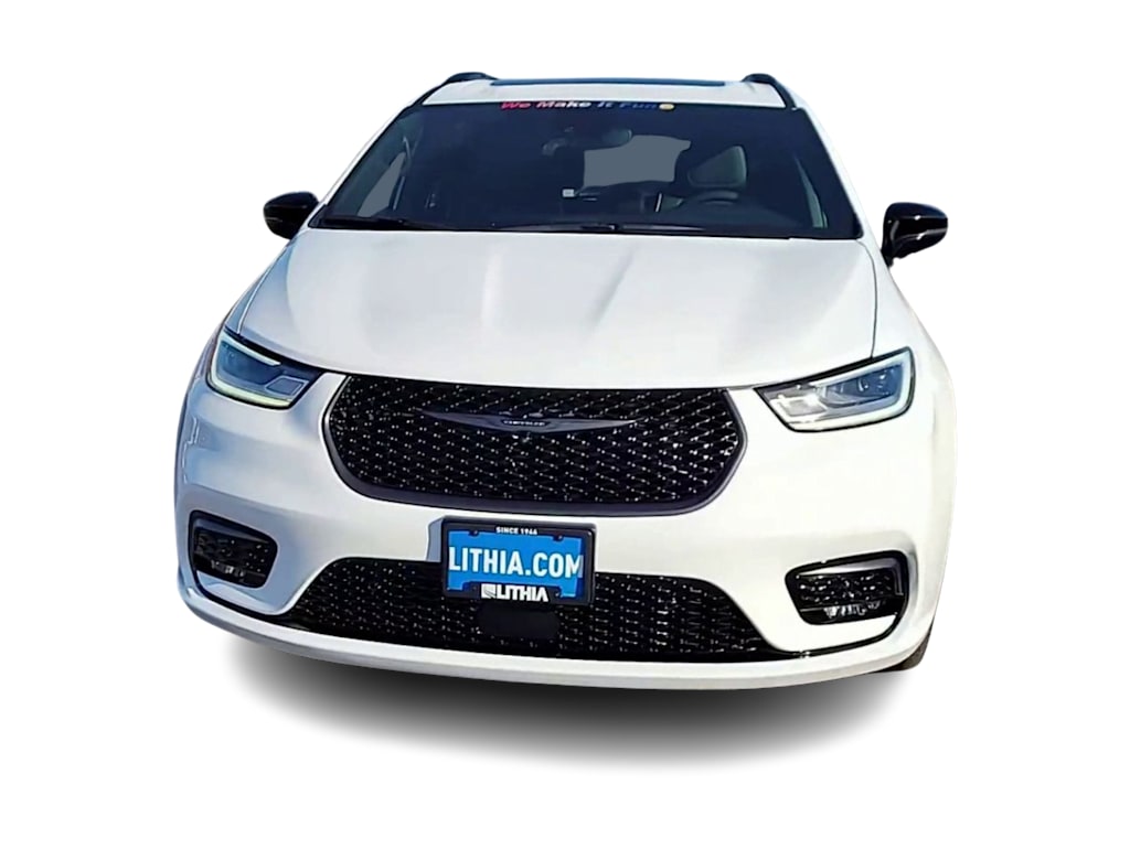 Thumbnail: 2026 Chrysler Pacifica - 6