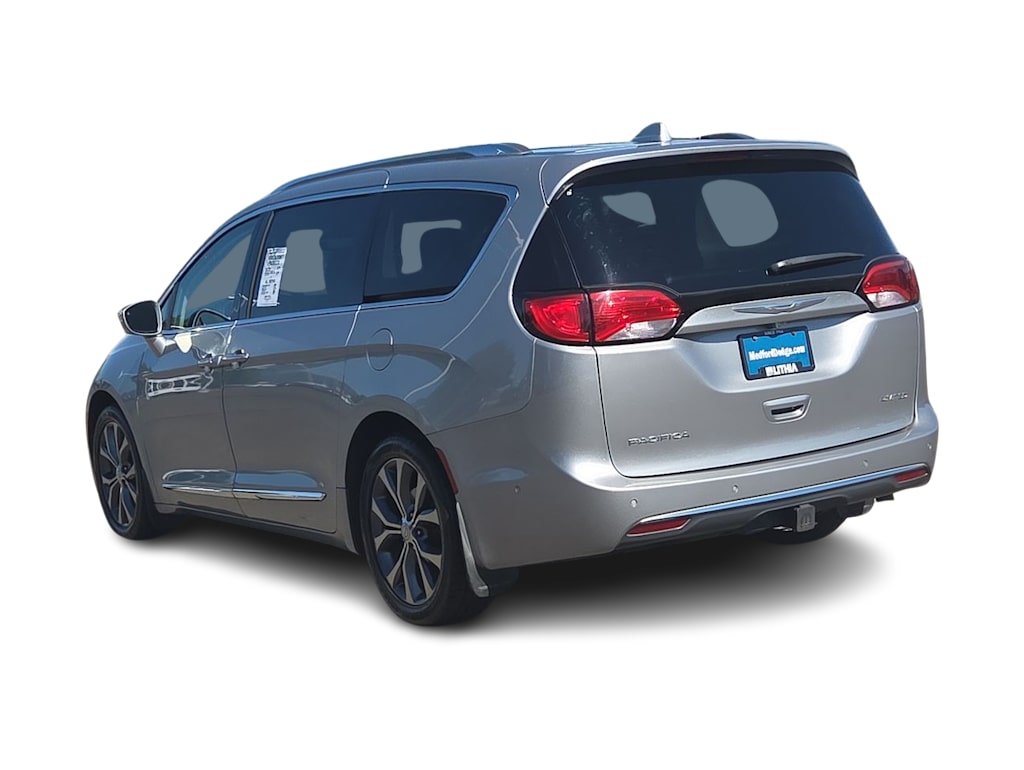 Thumbnail: 2017 Chrysler Pacifica - 25
