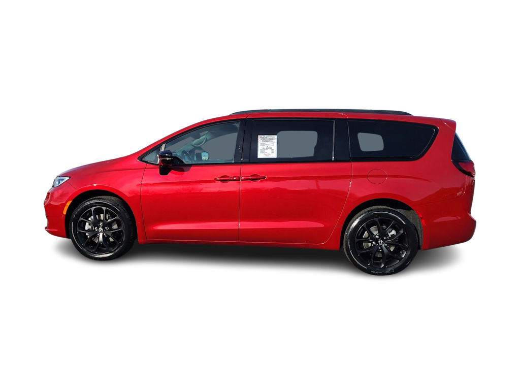 Thumbnail: 2026 Chrysler Pacifica - 22