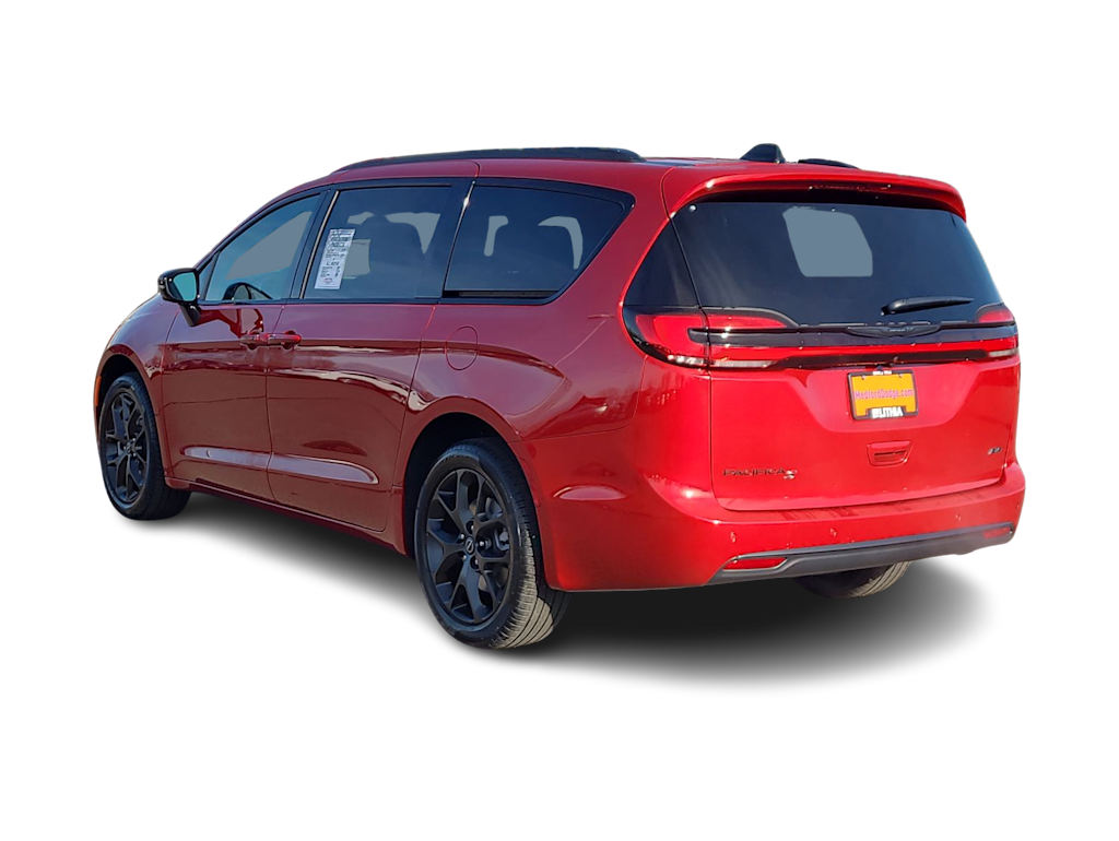 Thumbnail: 2026 Chrysler Pacifica - 23