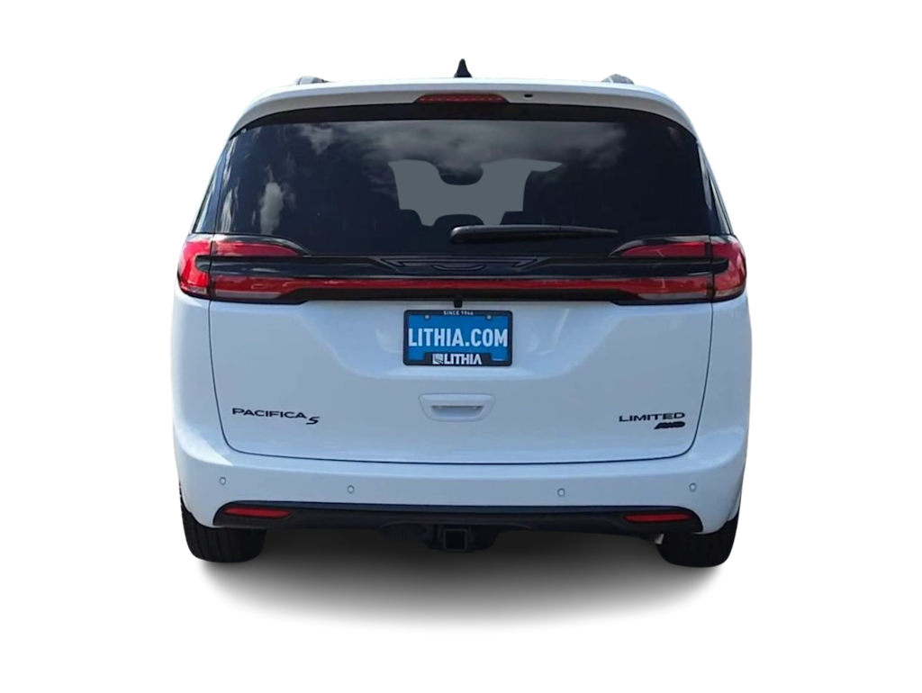 Thumbnail: 2027 Chrysler Pacifica - 5