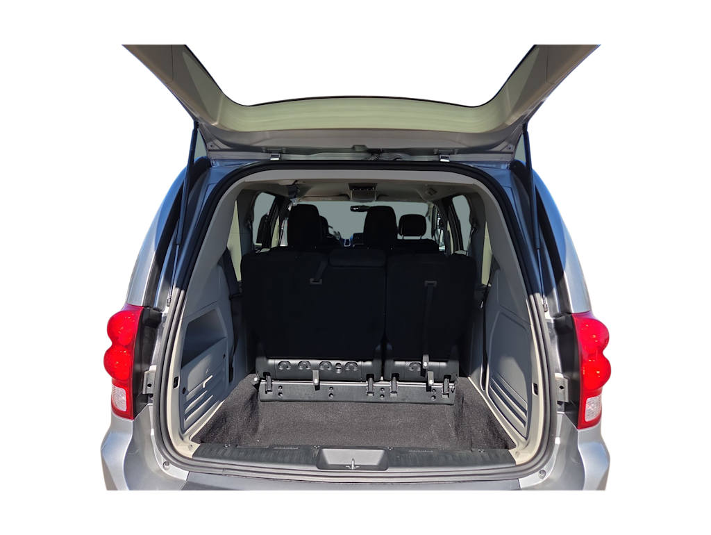 Thumbnail: 2017 Dodge Grand Caravan - 16