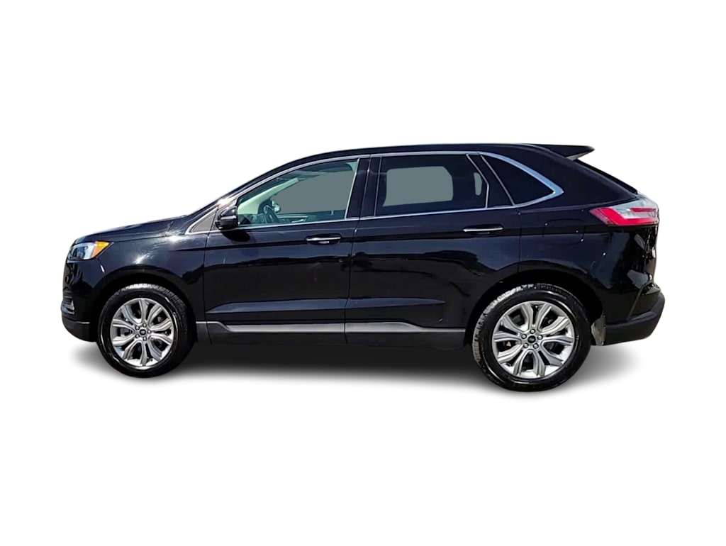 Thumbnail: 2023 Ford Edge - 2