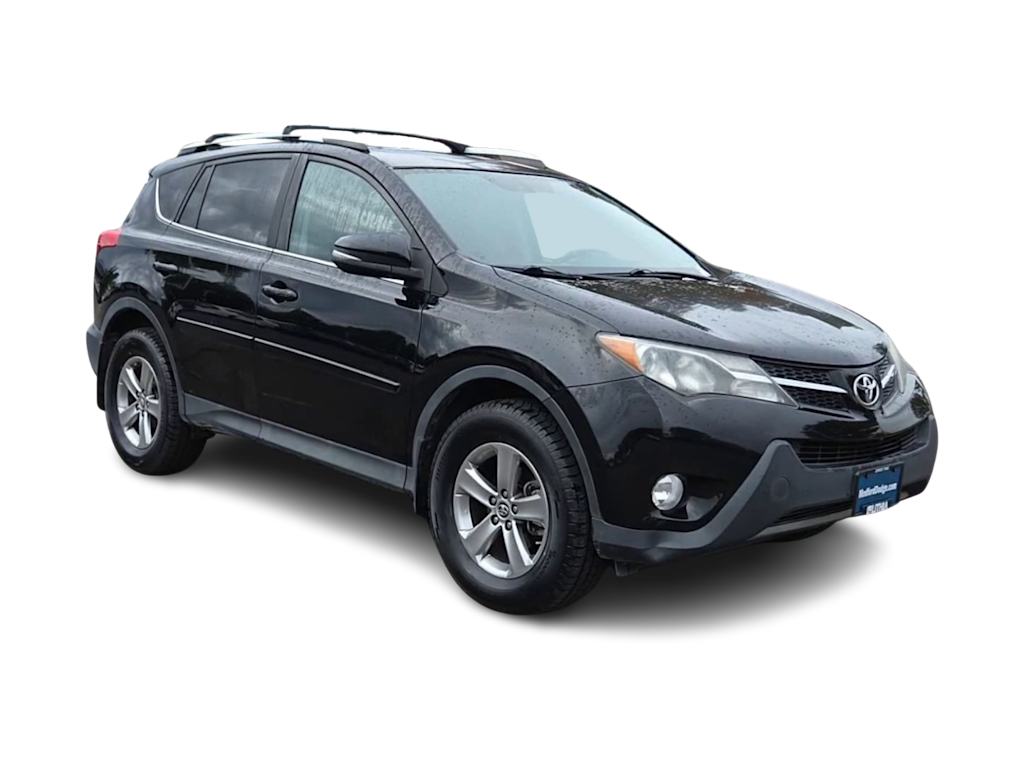 Thumbnail: 2015 Toyota RAV4 - 19
