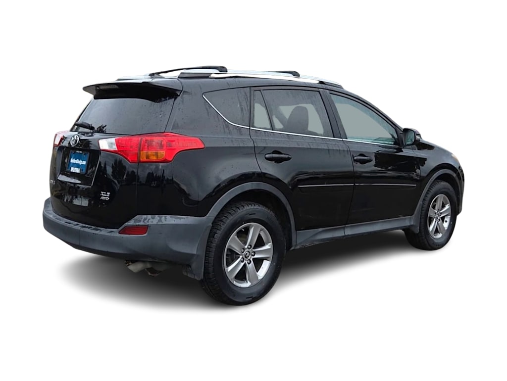 Thumbnail: 2015 Toyota RAV4 - 21