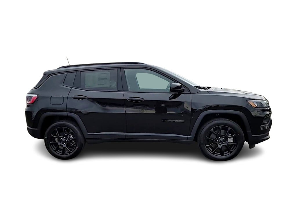 Thumbnail: 2026 Jeep Compass - 22