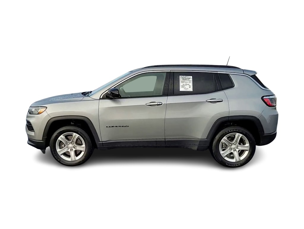 Thumbnail: 2023 Jeep Compass - 3