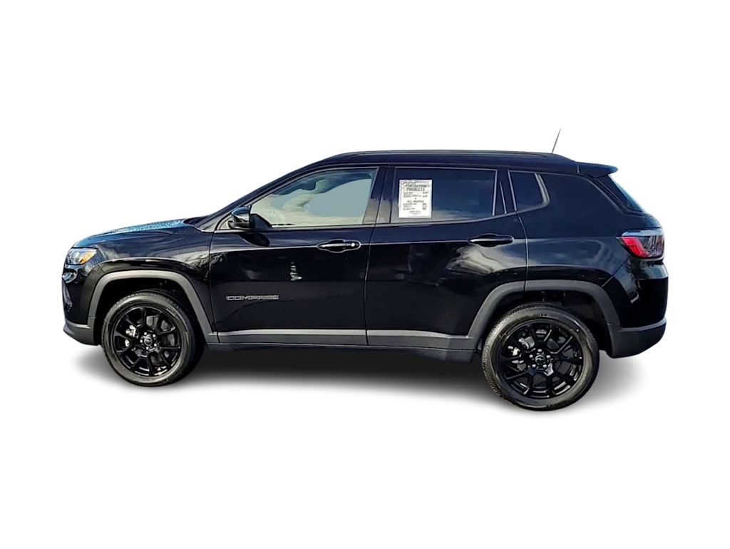 Thumbnail: 2026 Jeep Compass - 3
