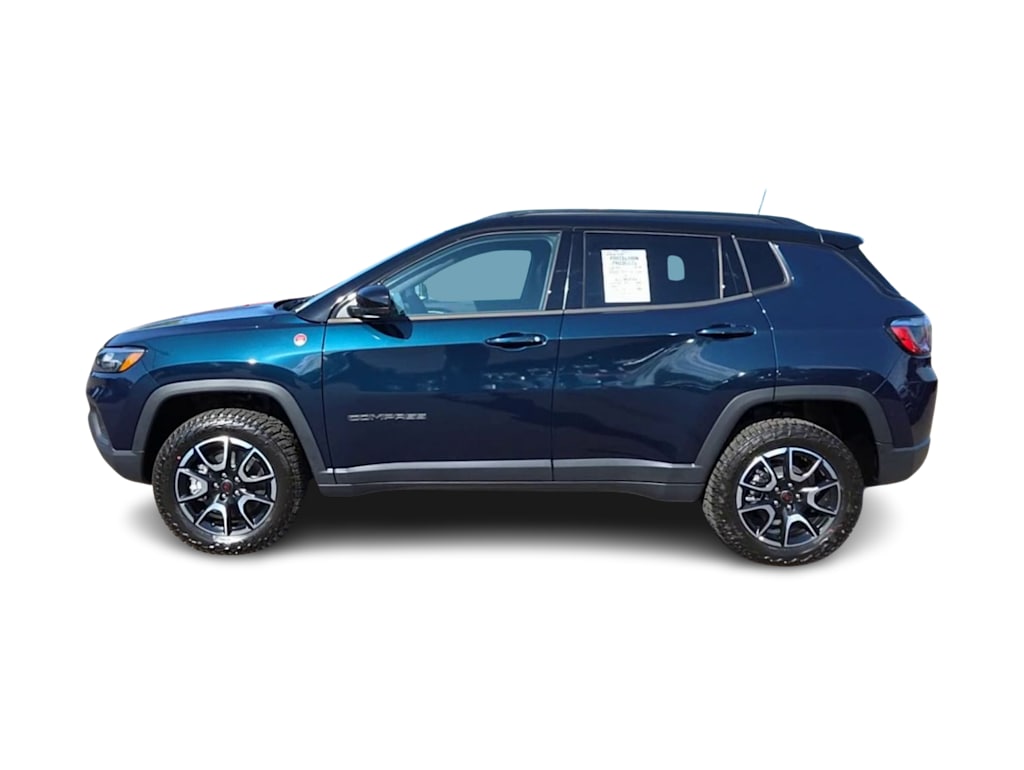 Thumbnail: 2026 Jeep Compass - 3