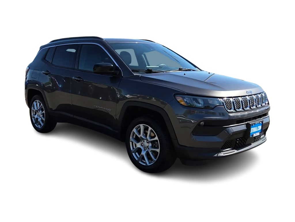 Thumbnail: 2023 Jeep Compass - 20