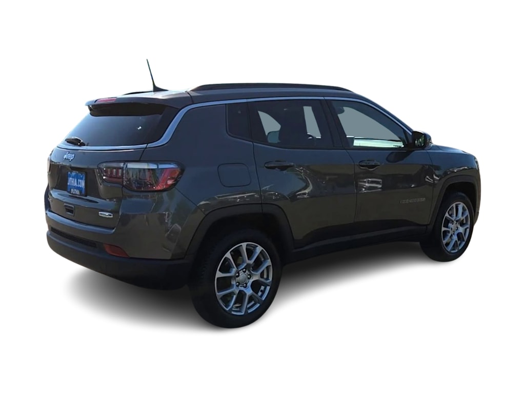Thumbnail: 2023 Jeep Compass - 22