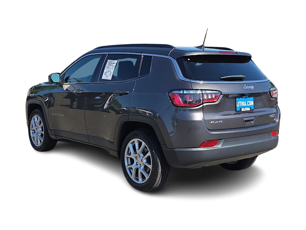 Thumbnail: 2023 Jeep Compass - 25