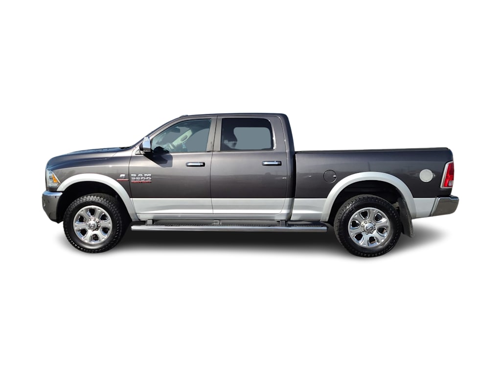 2014 RAM 3500 Laramie 23