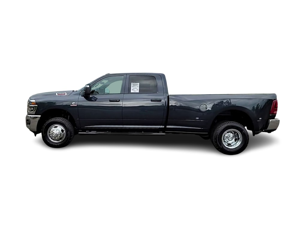 Thumbnail: 2026 RAM 3500 - 18
