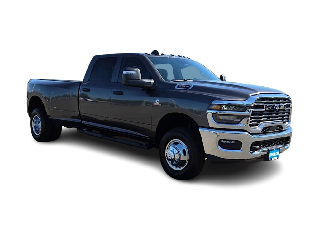 Thumbnail: 2026 RAM 3500 - 17