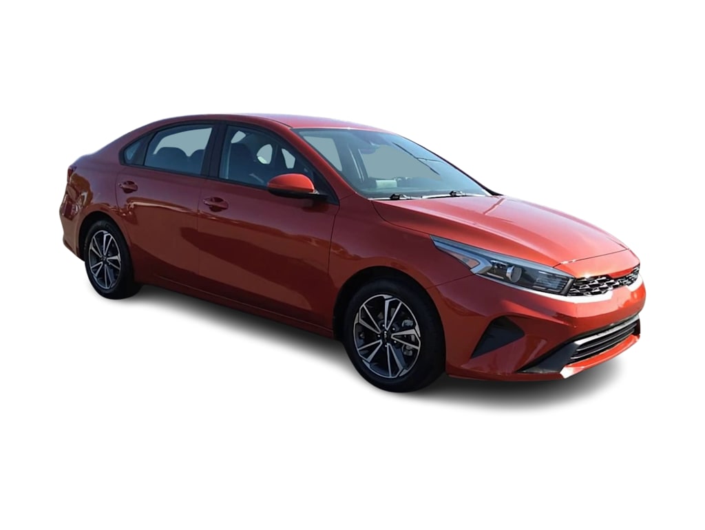 Thumbnail: 2022 Kia Forte - 19