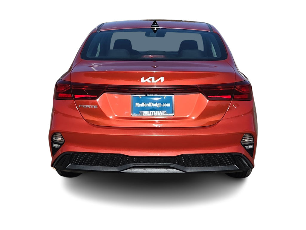 Thumbnail: 2022 Kia Forte - 25